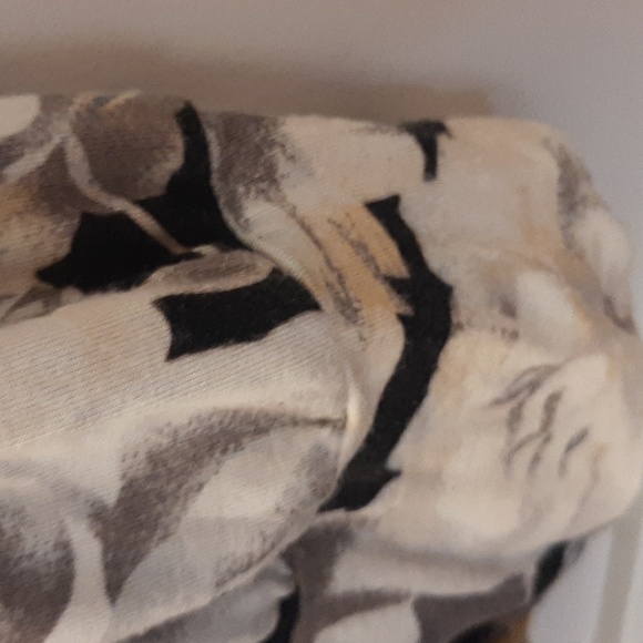 Tank Top - Picture 3 of 7